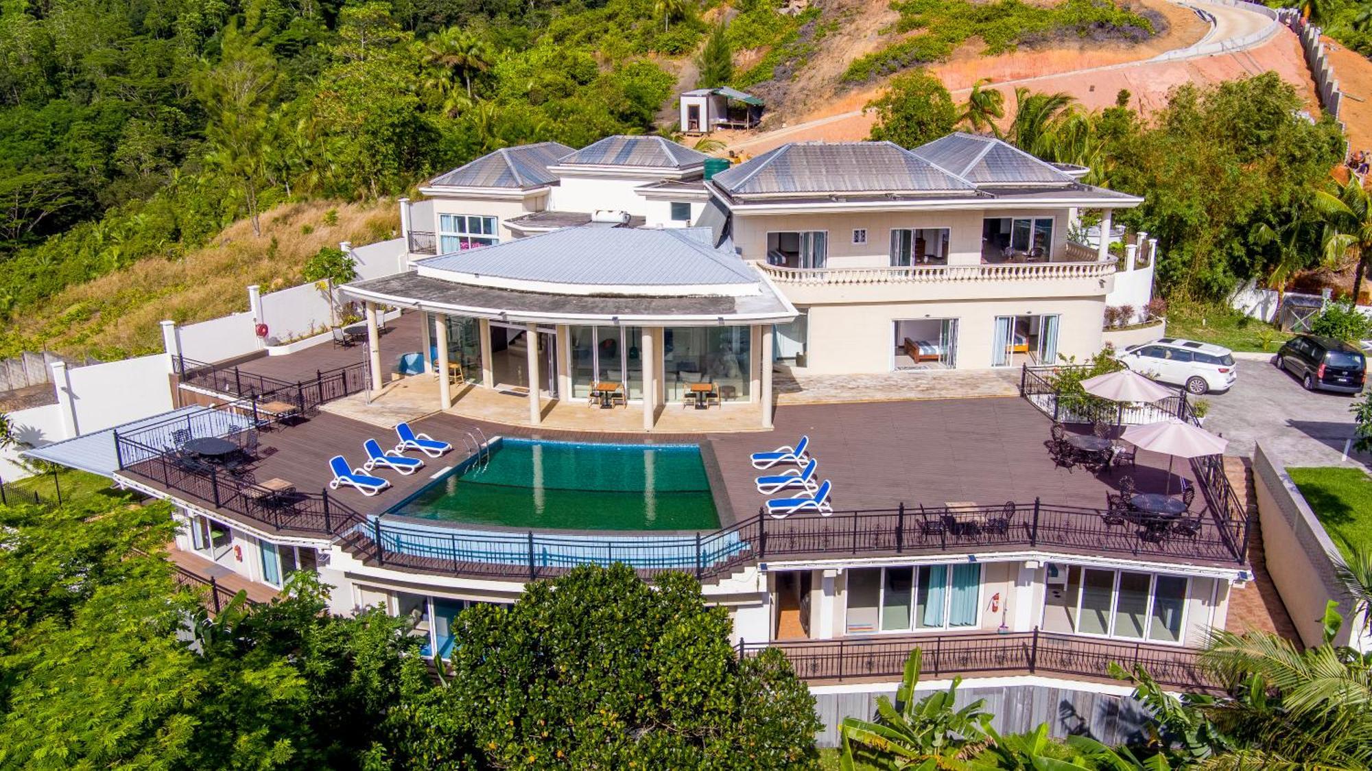 Amanda Villa - Best Value Mountain Top Inn Au Cap Εξωτερικό φωτογραφία