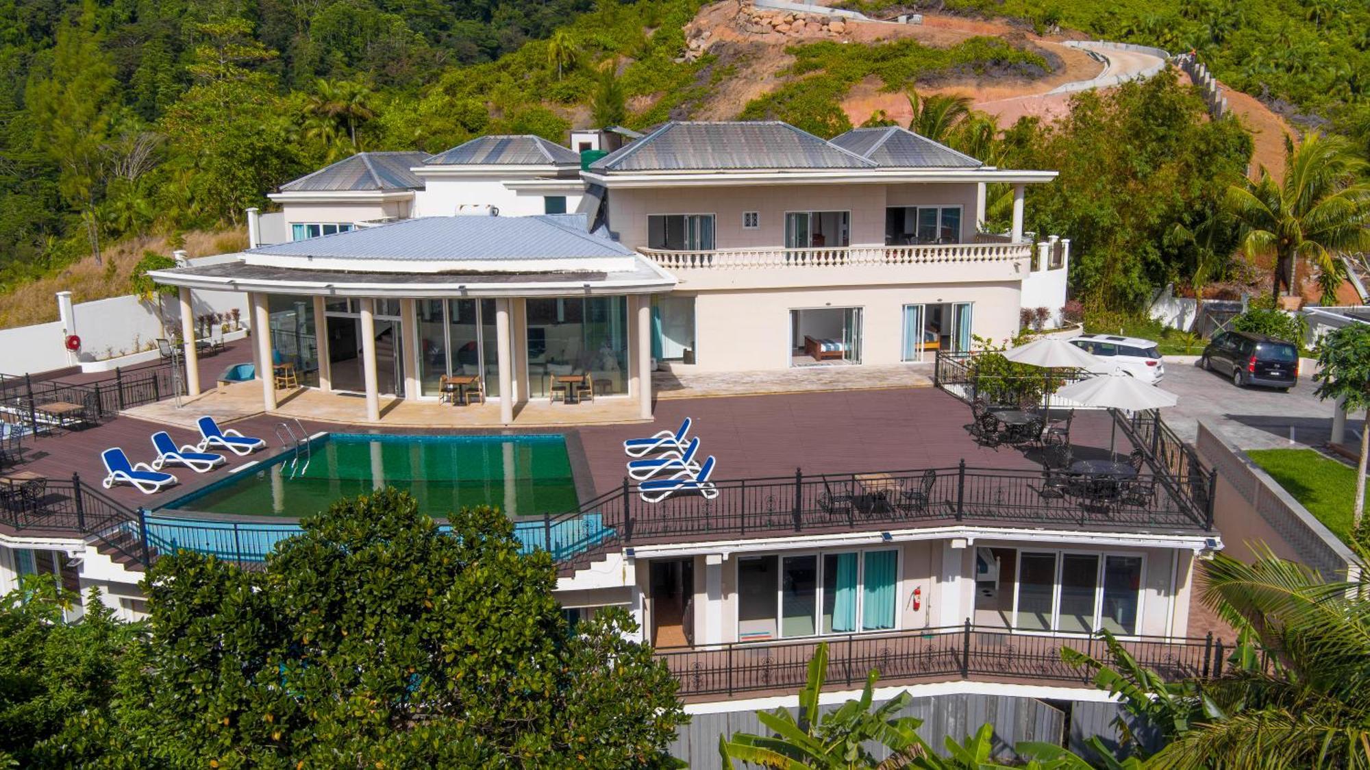 Amanda Villa - Best Value Mountain Top Inn Au Cap Εξωτερικό φωτογραφία