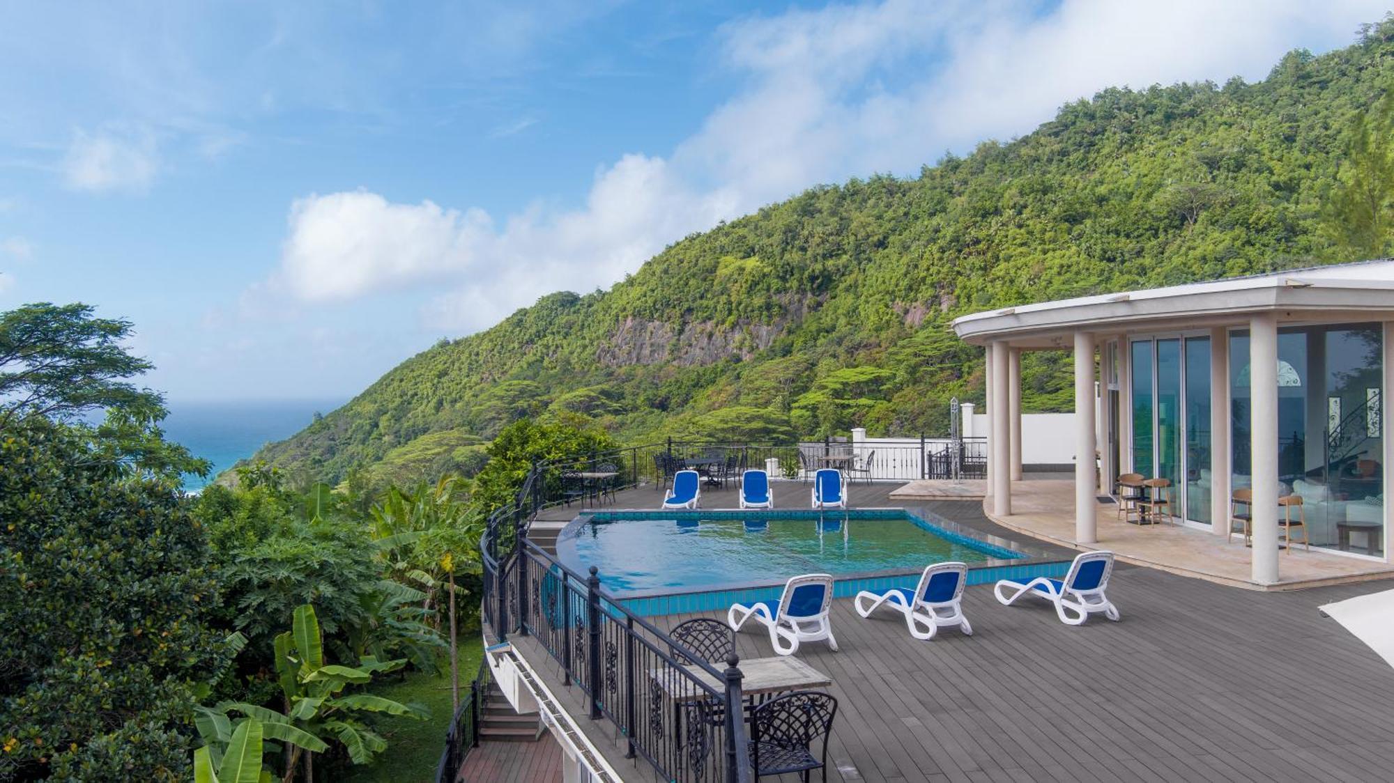 Amanda Villa - Best Value Mountain Top Inn Au Cap Εξωτερικό φωτογραφία