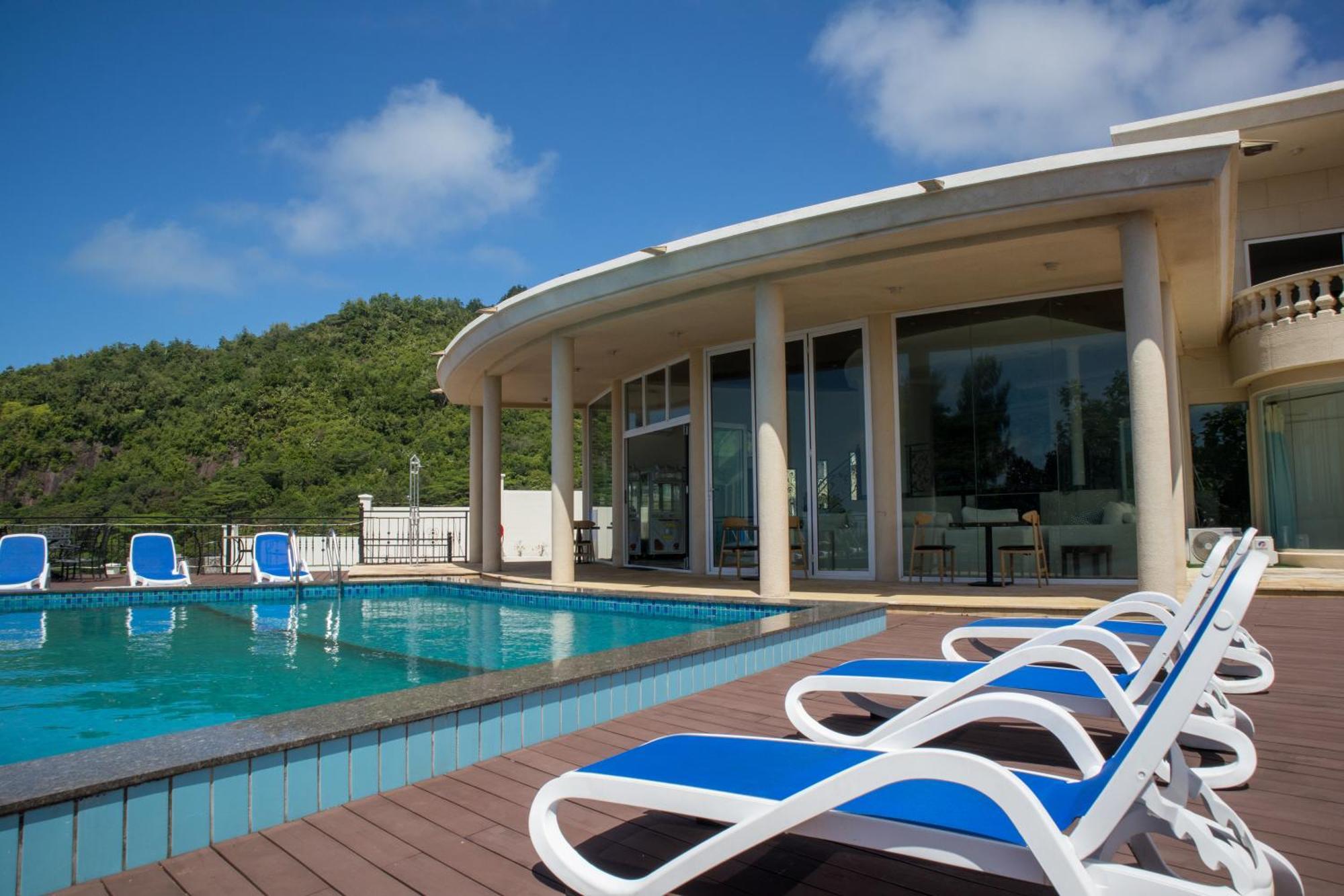Amanda Villa - Best Value Mountain Top Inn Au Cap Εξωτερικό φωτογραφία